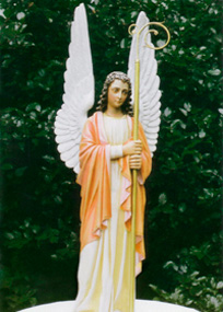 Statue des Hl. Erzengel Raphael